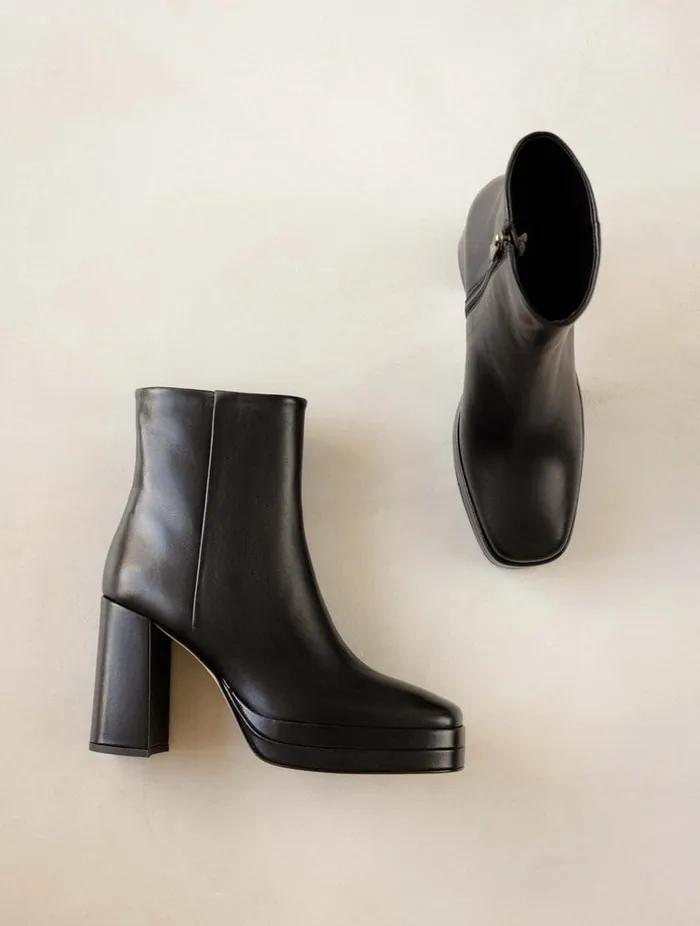 Adle Passion Black Women Bobbies Ankle Boots