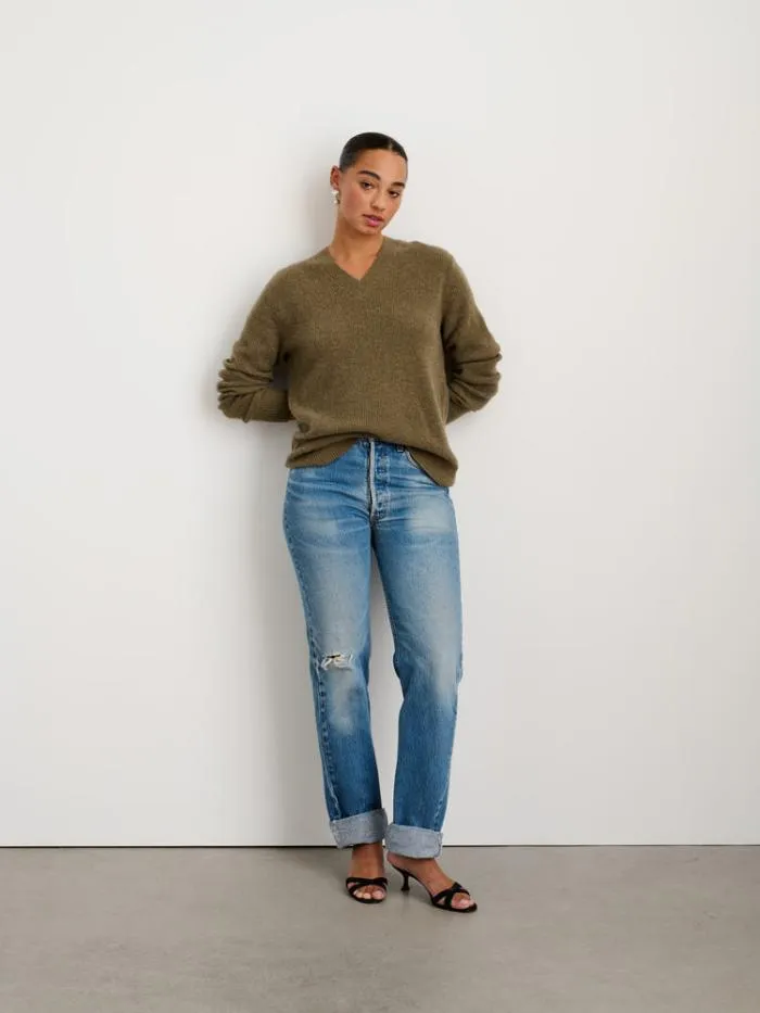 Alex Mill Sweaters Sweatshirts VNeck Sweater In Lightweight Cashmere Heather Olive 8211 Men
