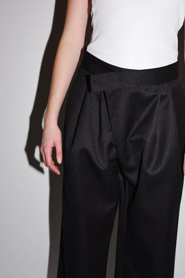 Amira 8211 Black Women Won Hundred Trousers