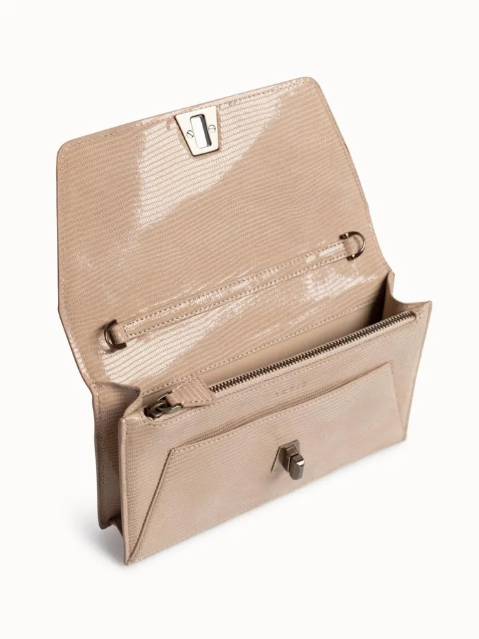 Anouk Envelope Bag With Shiny Lizard Finish Cashmere Women Akris Shoulder Bags
