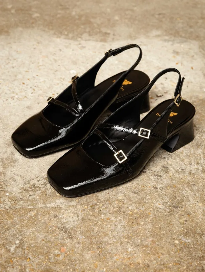 Becca Black Vinyl Women Bobbies Pumps and Mary Janes