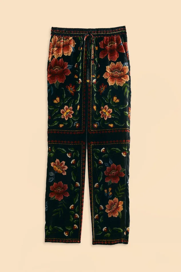 Black Macaws Garden Pants Women Farm Rio Pants