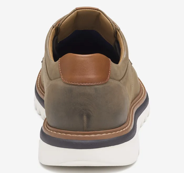 Braydon Plain Toe Dark Taupe Oiled Nubuck LaceUps Johnston and Murphy Men
