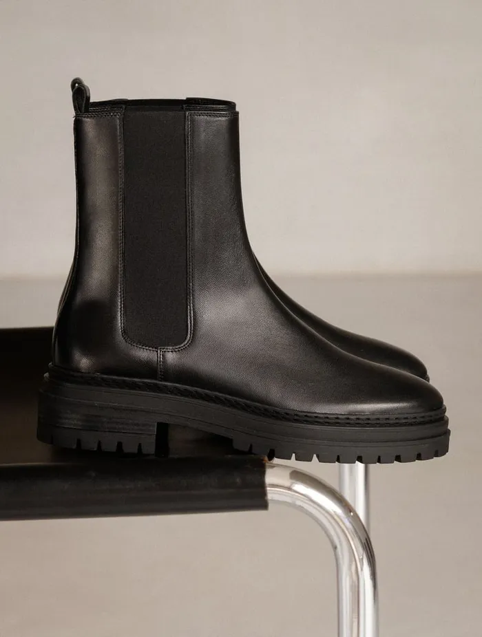 Clover Passion Black Women Bobbies Ankle Boots