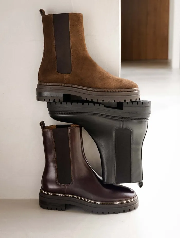 Clover Passion Black Women Bobbies Ankle Boots