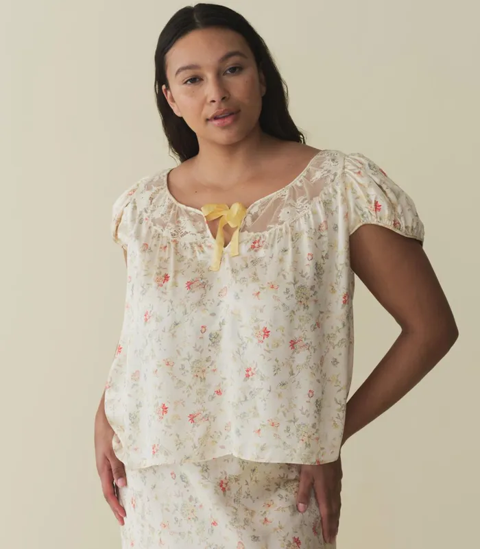 DEN Camri Top Flowering Meadow Women Tops DEN Camri Top Flowering Meadow Women Tops