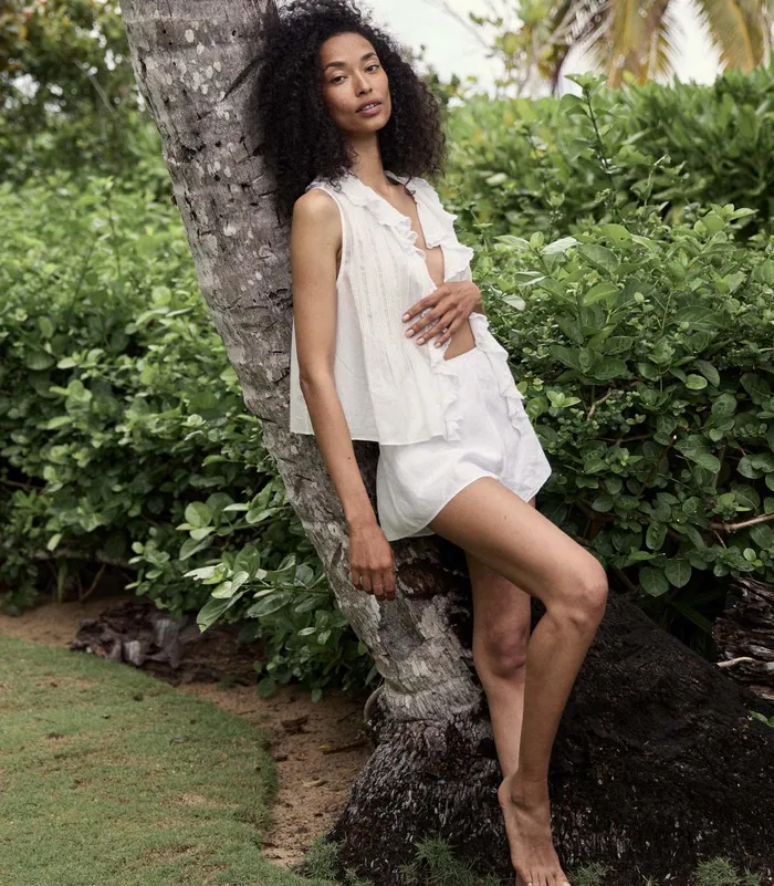 DEN Loren Linen Short Salt Women Pants and Shorts DEN Loren Linen Short Salt Women Pants and Shorts