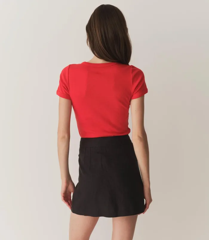DEN Vivi Tee Scarlet Women Tees