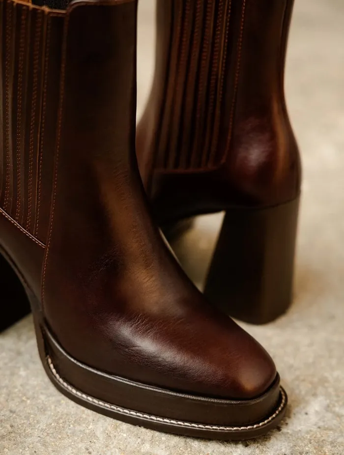 Deva Irish Coffee Women Bobbies Ankle Boots
