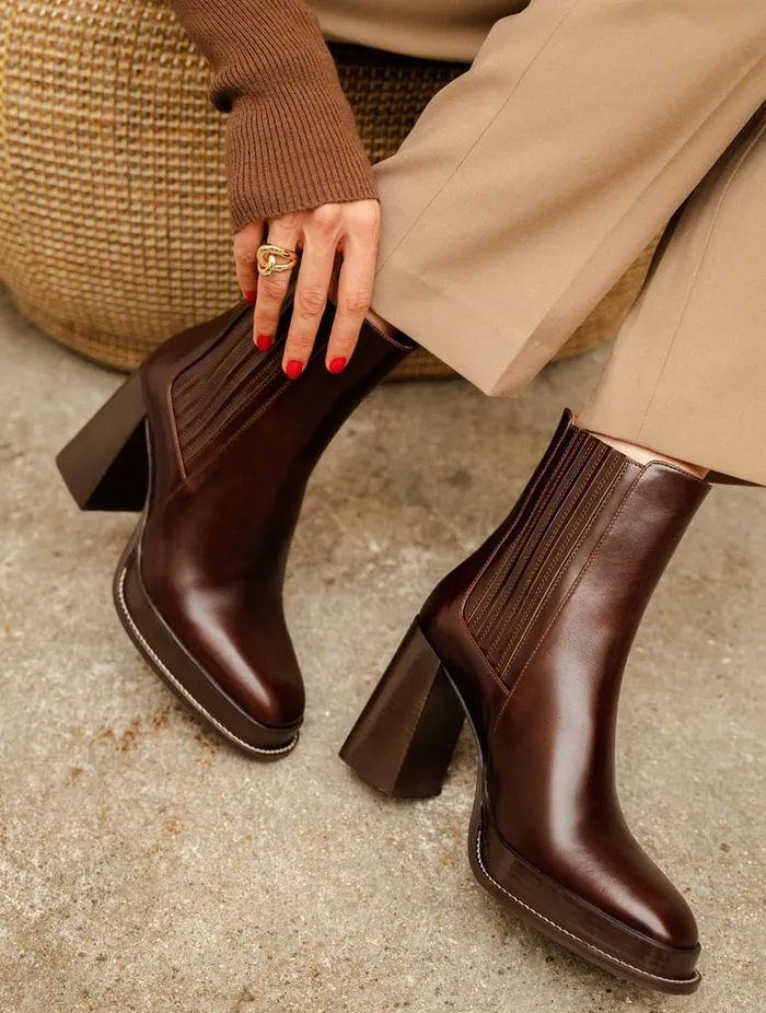Deva Irish Coffee Women Bobbies Ankle Boots