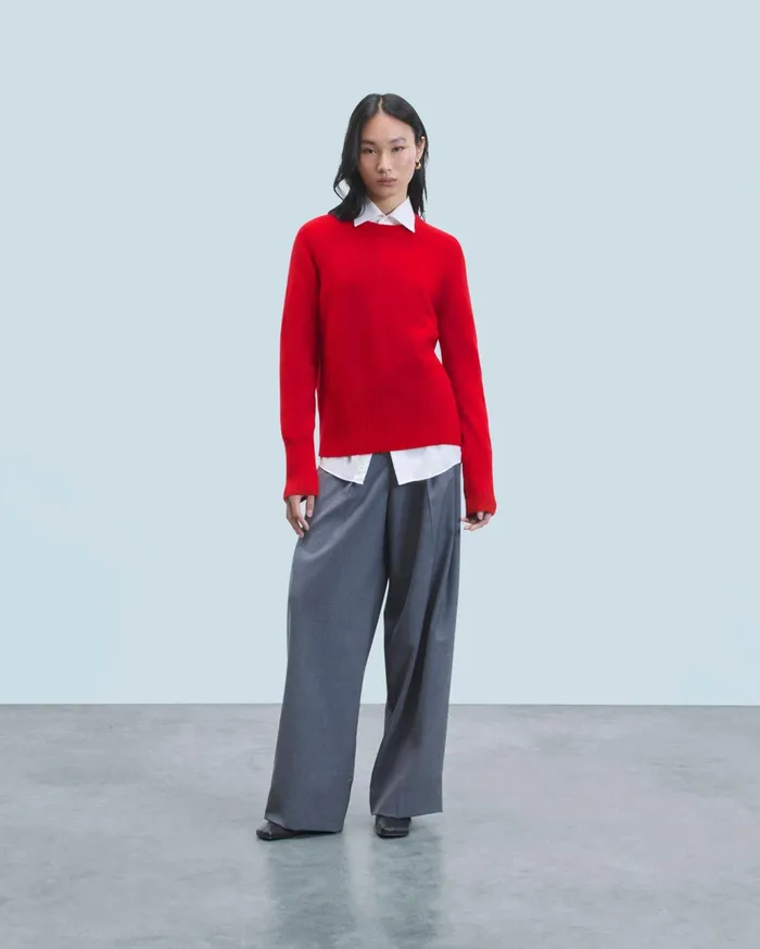 From Future Cashmere Sweaters Women Crewneck Sweater Hot Red