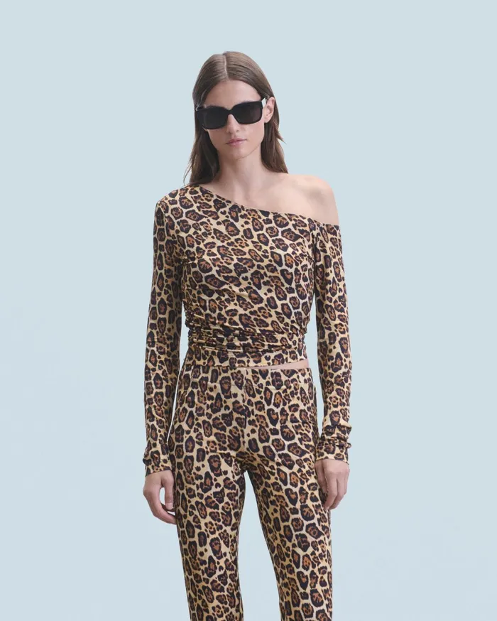 From Future Shirts TShirts and Tops Women Asymmetrical Jersey Top Hot Leopard