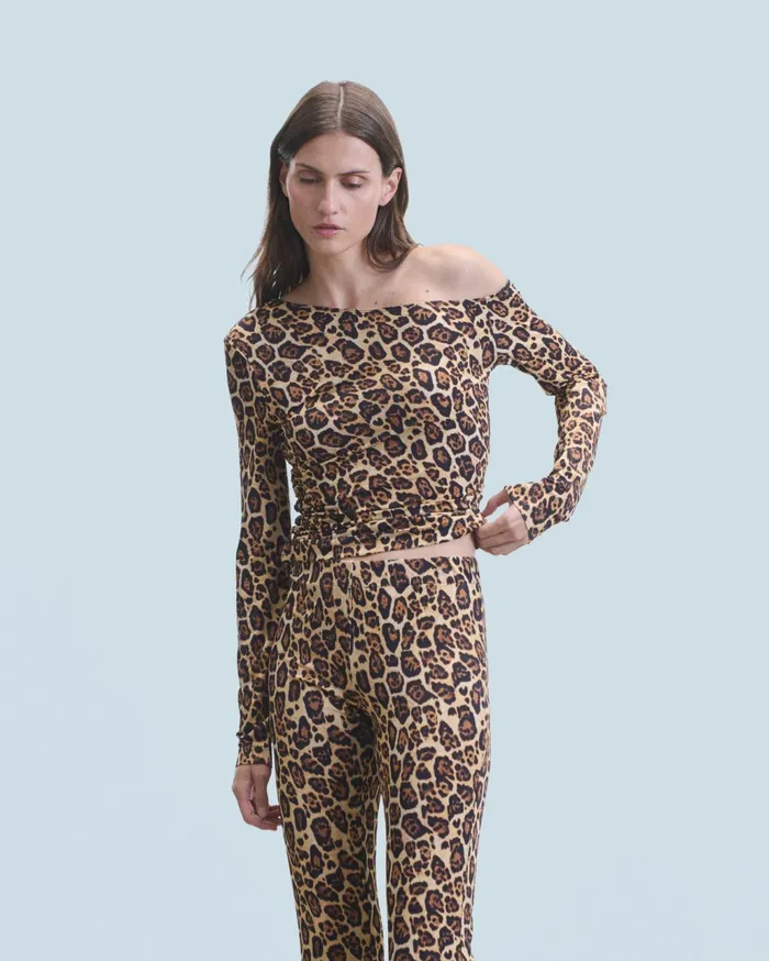 From Future Shirts TShirts and Tops Women Asymmetrical Jersey Top Hot Leopard
