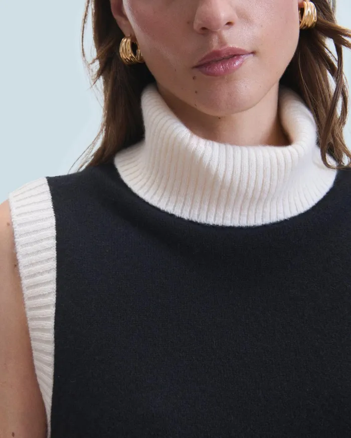 From Future Sleeveless Sweaters Women Sleeveless Sweater Black