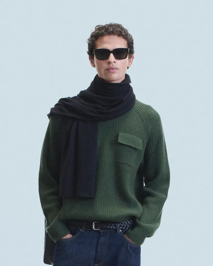 From Future Tote Bags Regular Basic Scarf Black