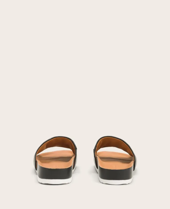 Kenneth Cole Sandals Men GENTLE SOULS 8211 Montauk One Band Sandal Black Kenneth Cole Sandals Men GENTLE SOULS 8211 Montauk One Band Sandal Black
