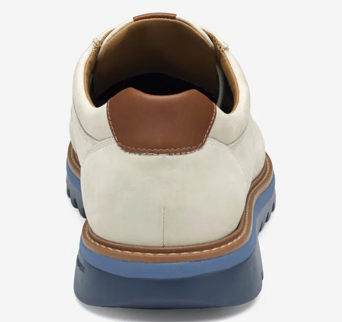 LaceUps Braydon Plain Toe OffWhite Nubuck Johnston and Murphy Men