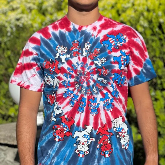 Liquid Blue TShirt Men Spiral Patriotic Bears TieDye TShirt