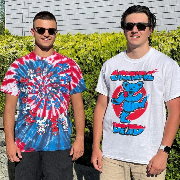 Liquid Blue TShirt Men Spiral Patriotic Bears TieDye TShirt