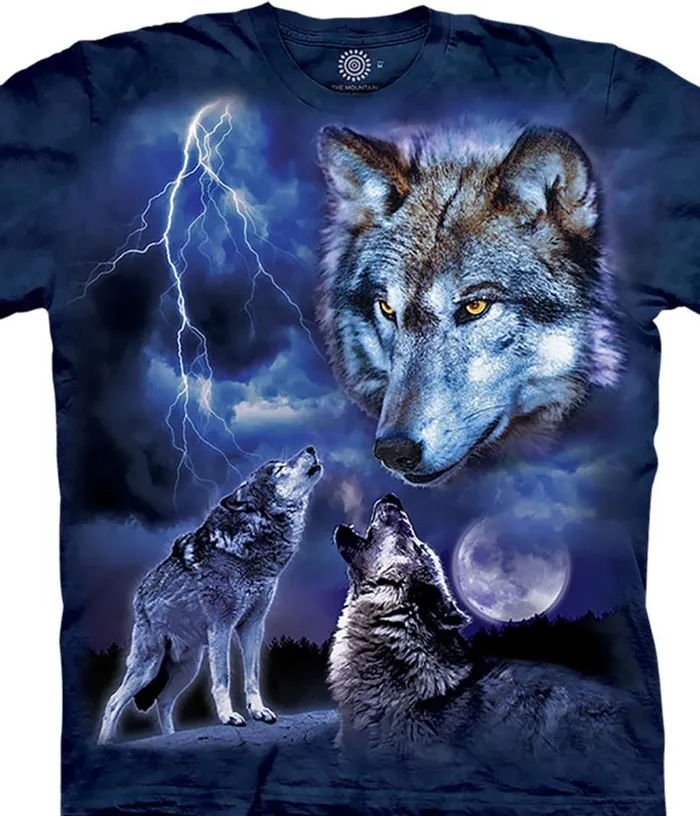 Liquid Blue TShirt Men Wolves Of The Storm Classic Cotton TShirt