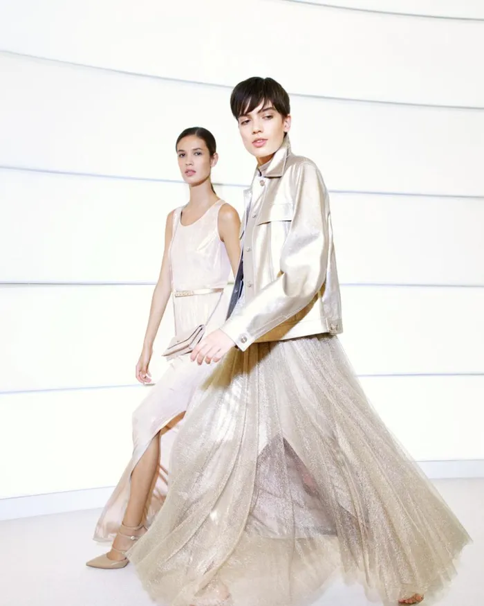 Liquid Jersey Sleeveles Gown Gold Women Akris Dresses