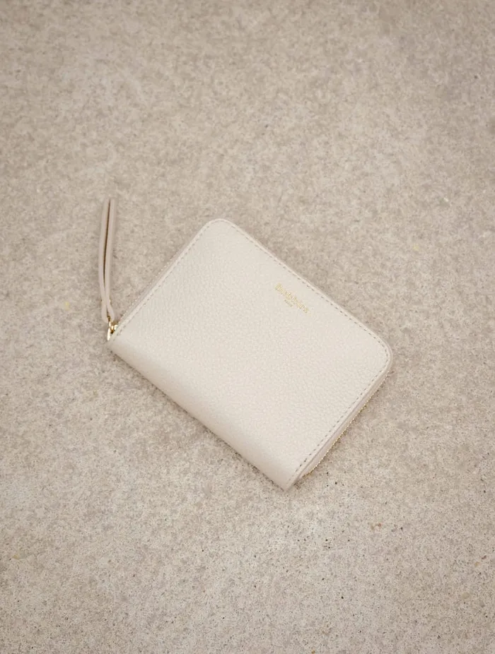 Mabillon Foam Women Bobbies Small Leather Goods Mabillon Foam Women Bobbies Small Leather Goods