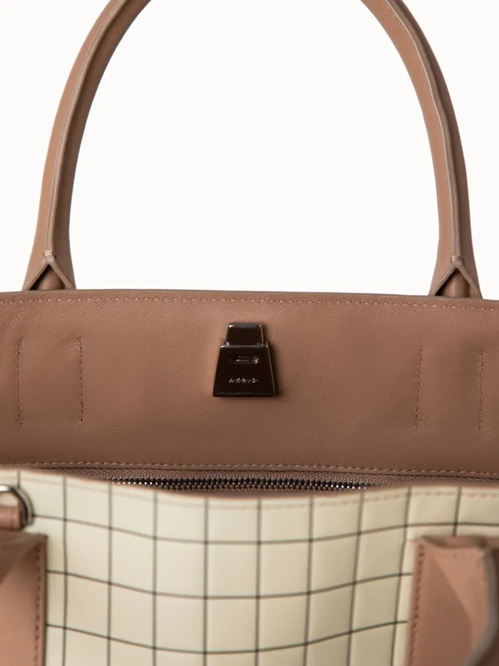 Medium Ai Messenger Bag In Leather With 3D Drei Teile Print Multicolor Women Akris Tote Bags