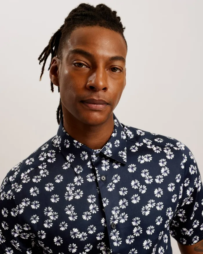 Men ALFANSO 8211 Slim Fit Floral Short Sleeve Shirt Navy Ted Baker Shirts Men ALFANSO 8211 Slim Fit Floral Short Sleeve Shirt Navy Ted Baker Shirts