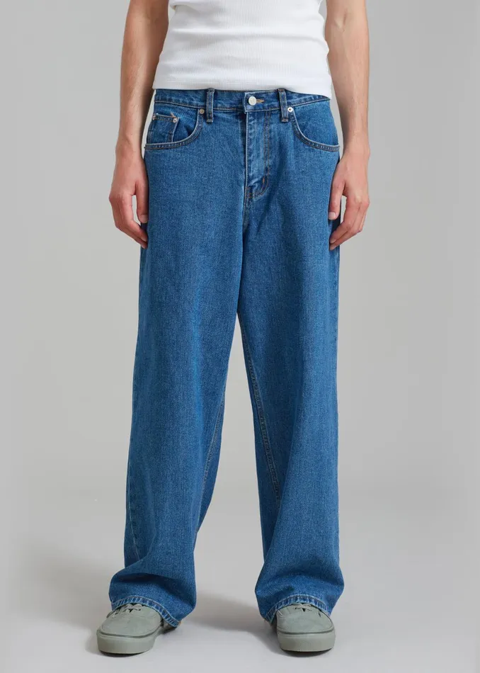 Men Connor Jeans 8211 Medium Wash The Frankie Shop Bottoms