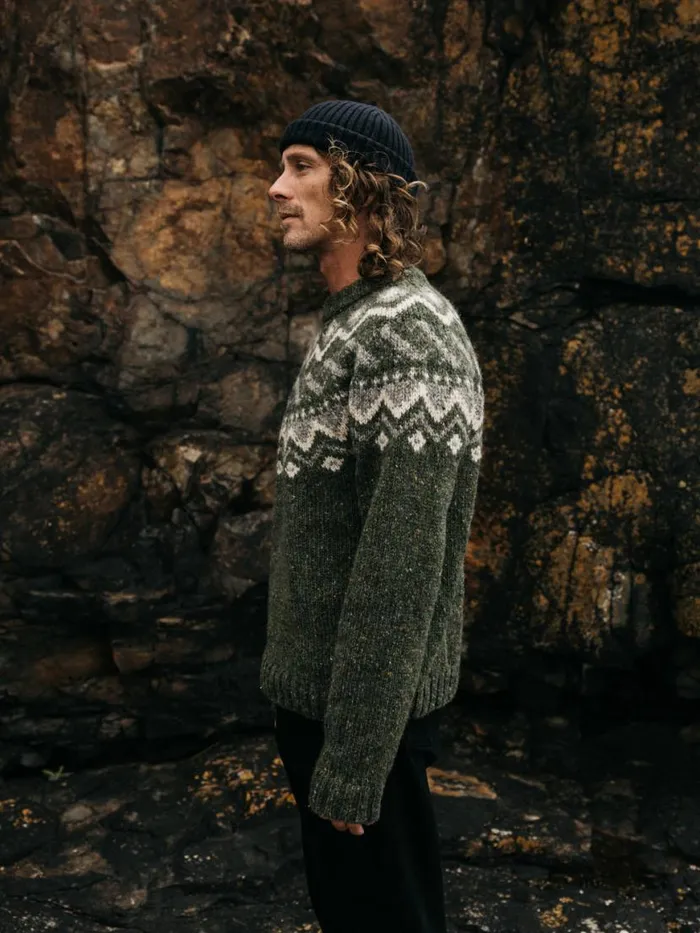 Men Cormoran Fair Isle Jumper Olive Finisterre Knitwear
