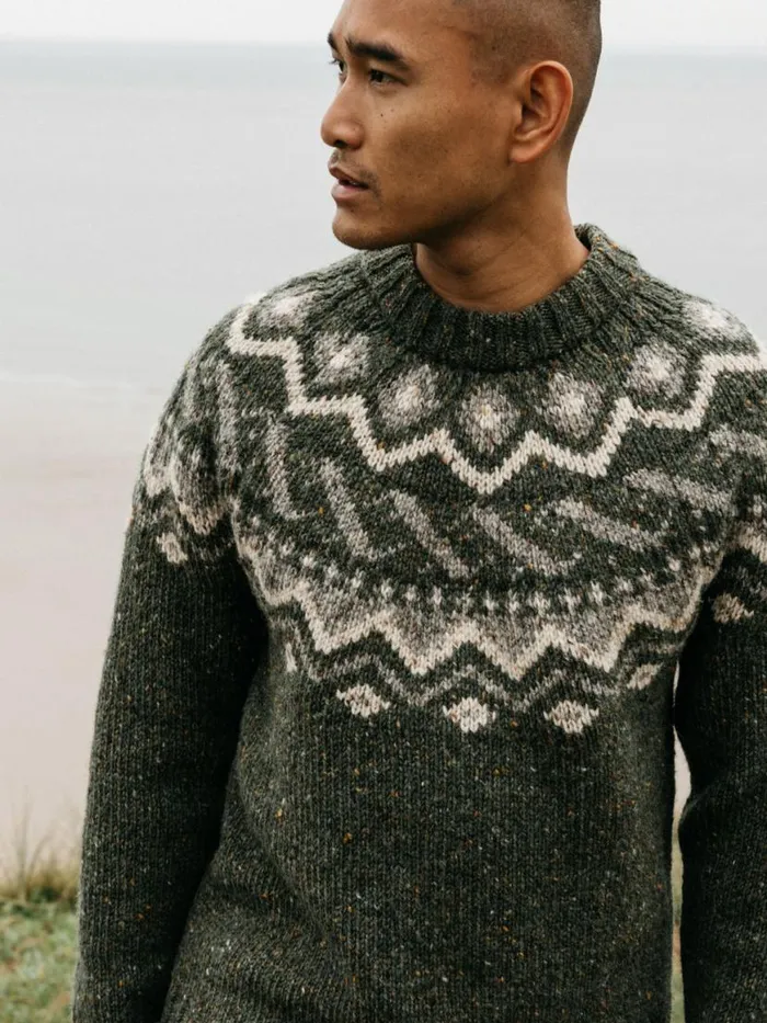 Men Cormoran Fair Isle Jumper Olive Finisterre Knitwear