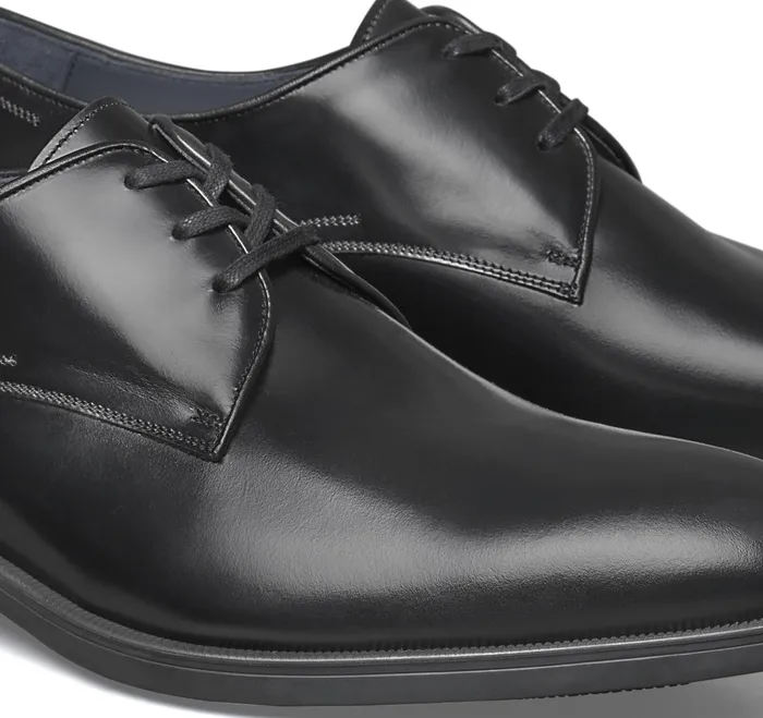 Men Johnston and Murphy Flynch Plain Toe Black Italian Calfskin LaceUps