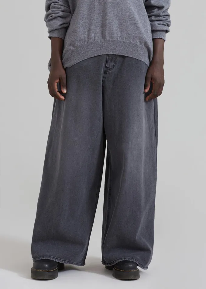 Men Sasha Men Wide Leg Jeans 8211 Dark Grey The Frankie Shop Bottoms