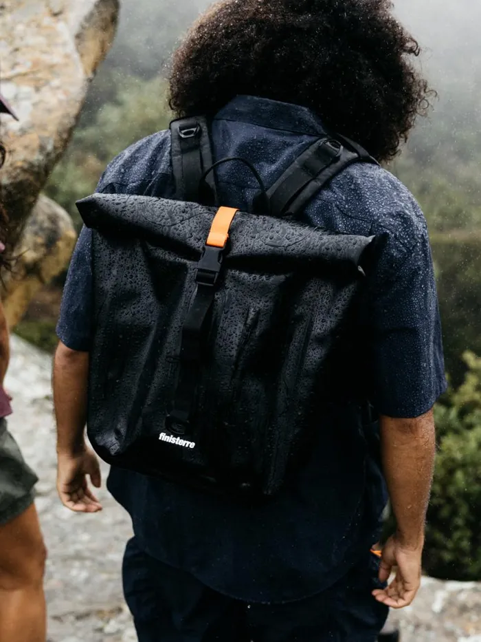MenWomen Drift 20L Waterproof Roll Top Backpack Black Finisterre Bags