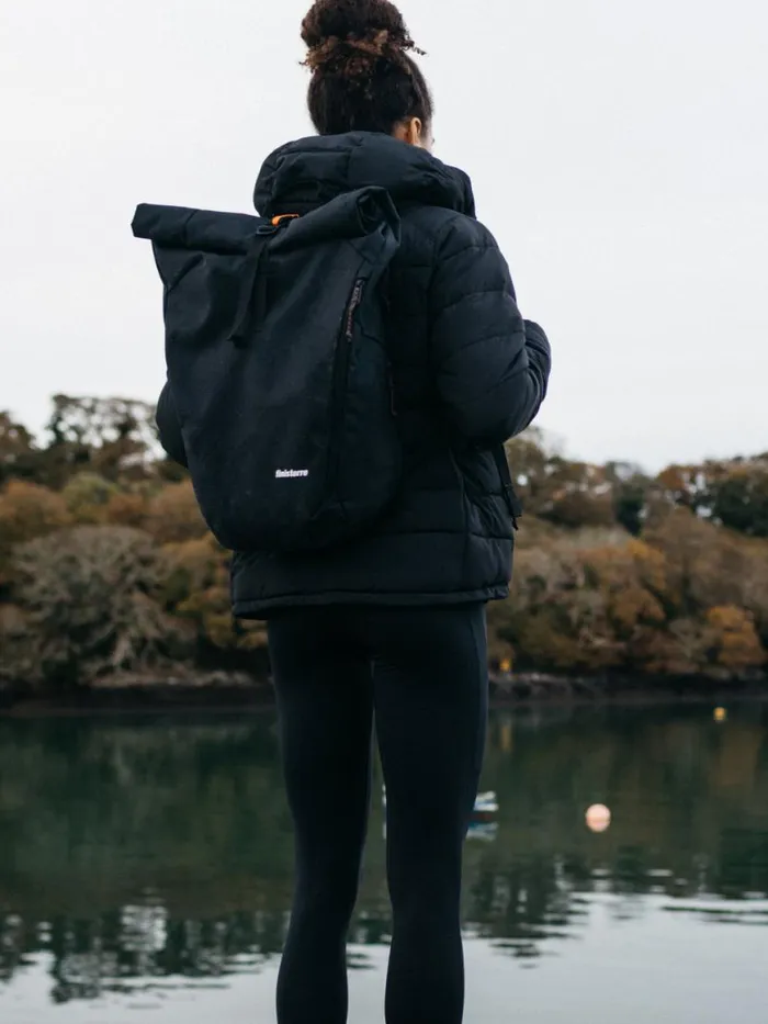 MenWomen Nautilus 23L Backpack Black Finisterre Bags