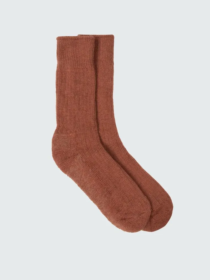 MenWomen Ribbed Sock Malva Finisterre Socks