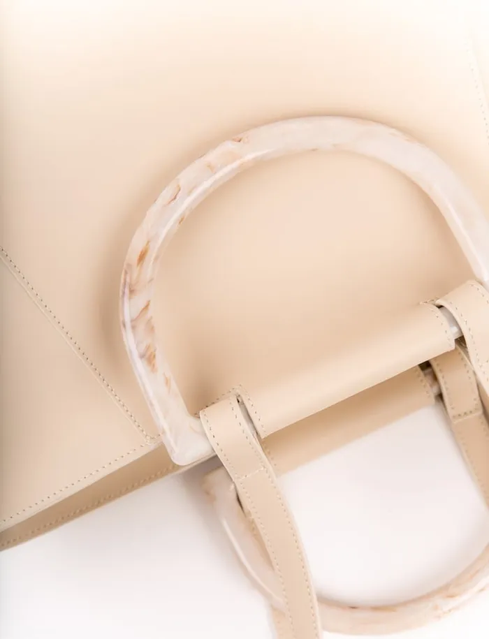 Navigli Beige Women Bobbies Bags
