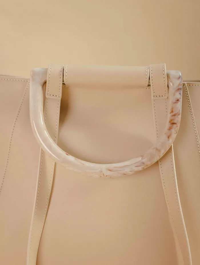 Navigli Beige Women Bobbies Bags