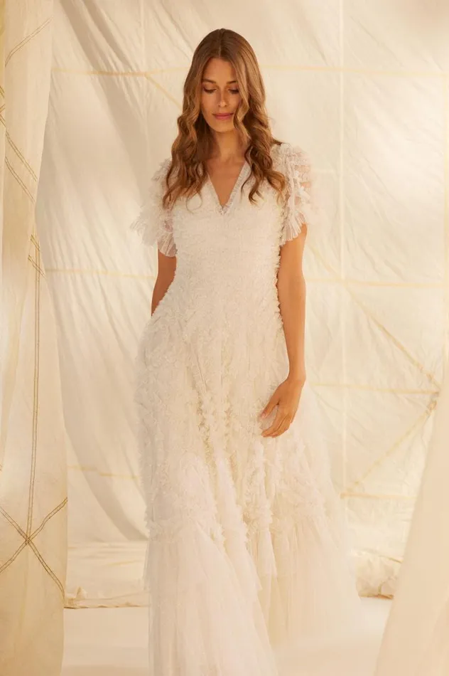 Needle and Thread Dresses Verity Ruffle VNeck Gown Champagne 8211 Women