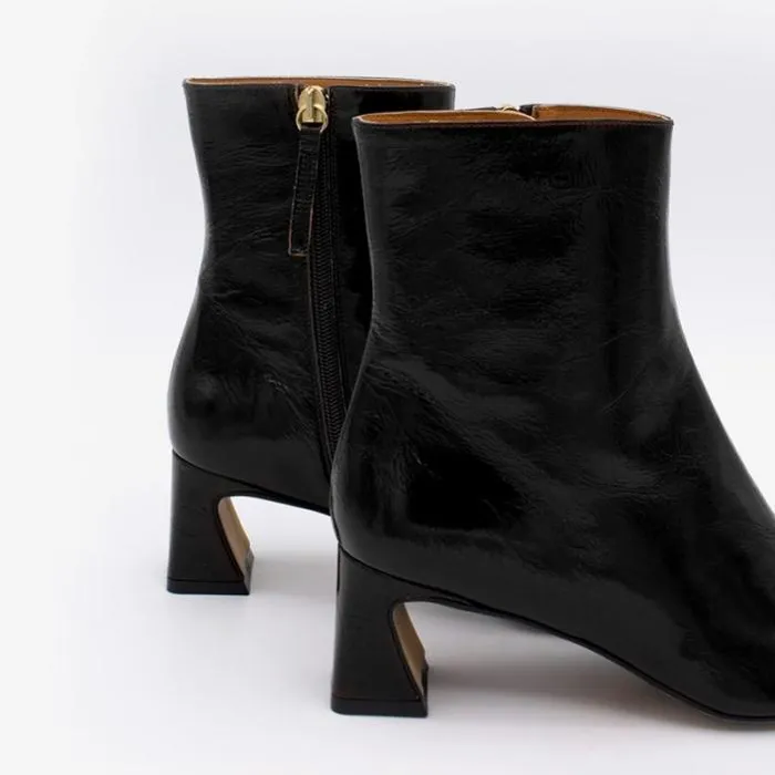 ngel Alarcn Last Units Woman DAMIA 8211 Leather Ankle Boot With A Midheel And Zipper