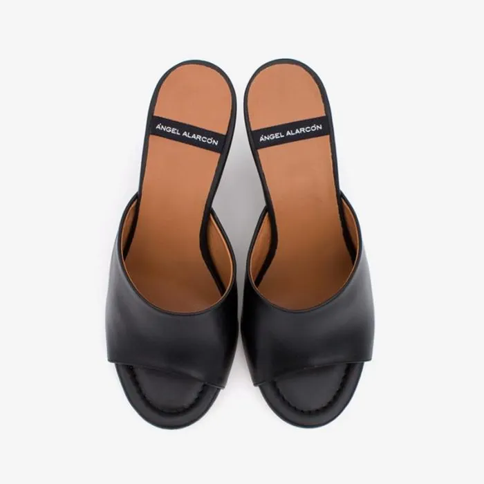 ngel Alarcn Mules Woman KADY 8211 Leather Mule With A Design Heel