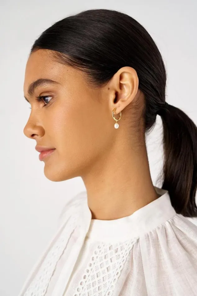 Oroton Earrings Melody Single Pearl Huggies 18k Gold 8211 Jewellery