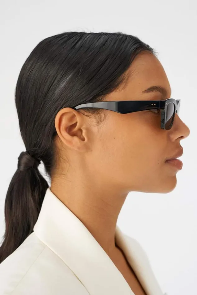 Oroton Sunglasses Wilder Polarised Sunglasses Black 8211 Accessories