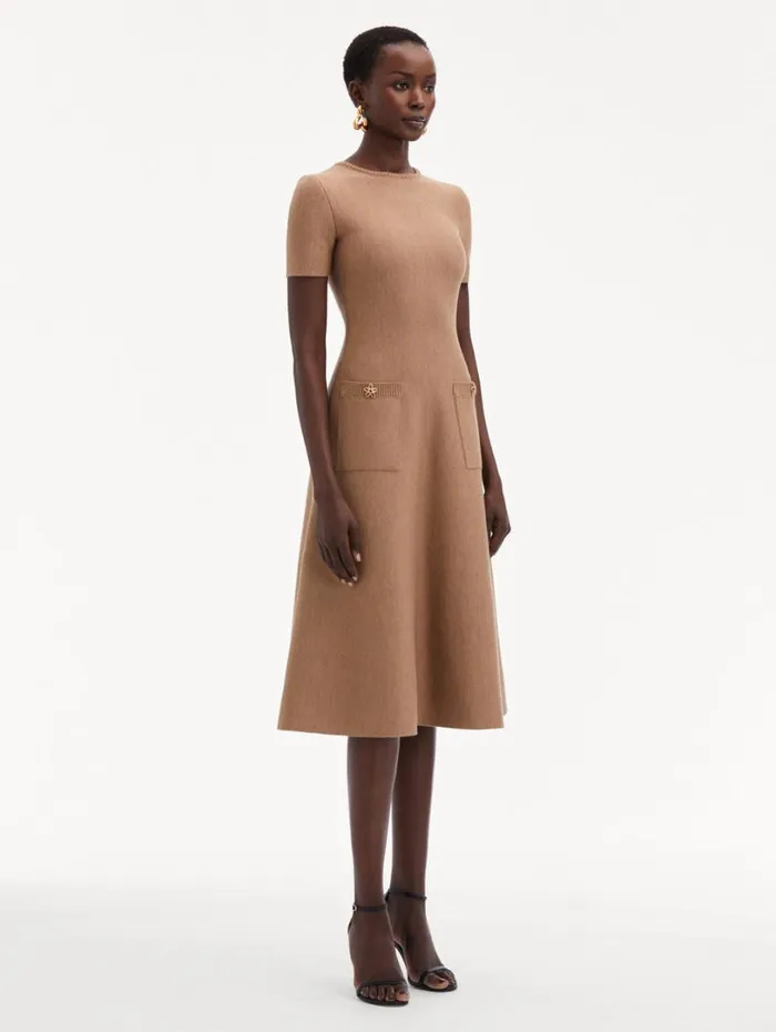 Oscar De La Renta O Flower Knit Midi Dress Cafe Au Lait Women Dresses Oscar De La Renta O Flower Knit Midi Dress Cafe Au Lait Women Dresses