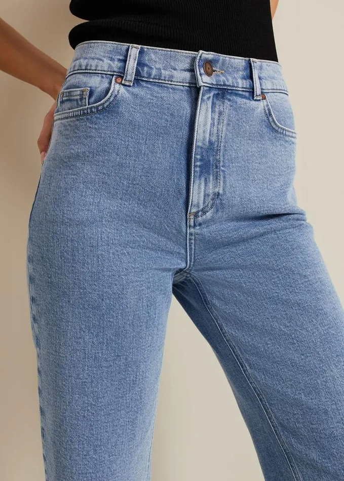 Phase Eight Lexi Mid Wash Crop Straight Jean Mid Wash Women Trousers