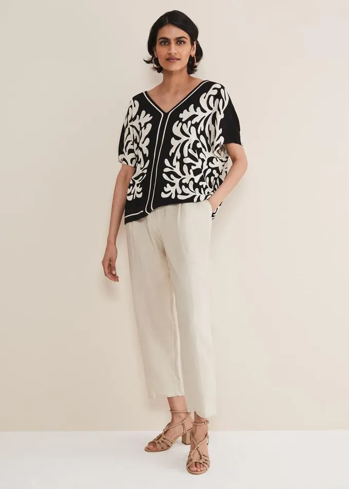 Phase Eight Natalie V Neck Printed Top Blackivory Women Knitwear