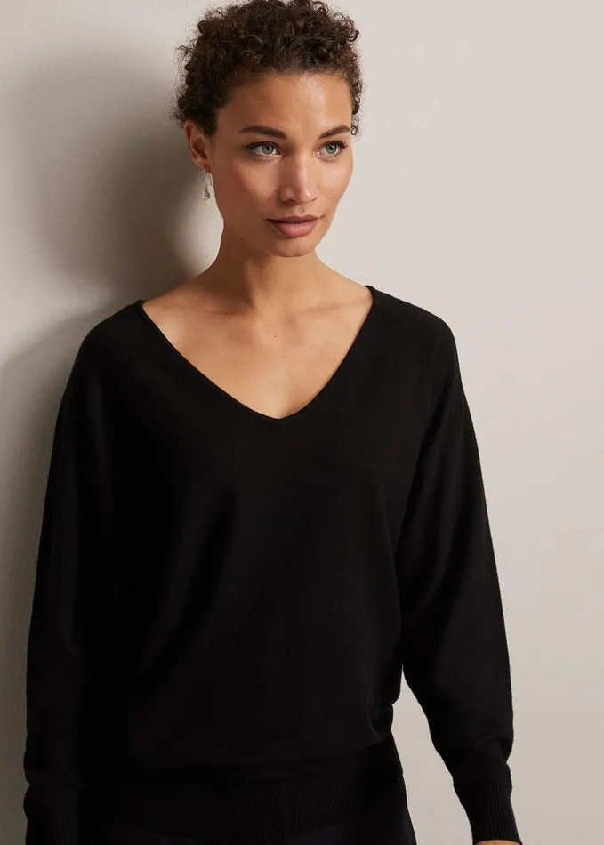 Phase Eight Senita Fine Knit VNeck Jumper Black Women Knitwear
