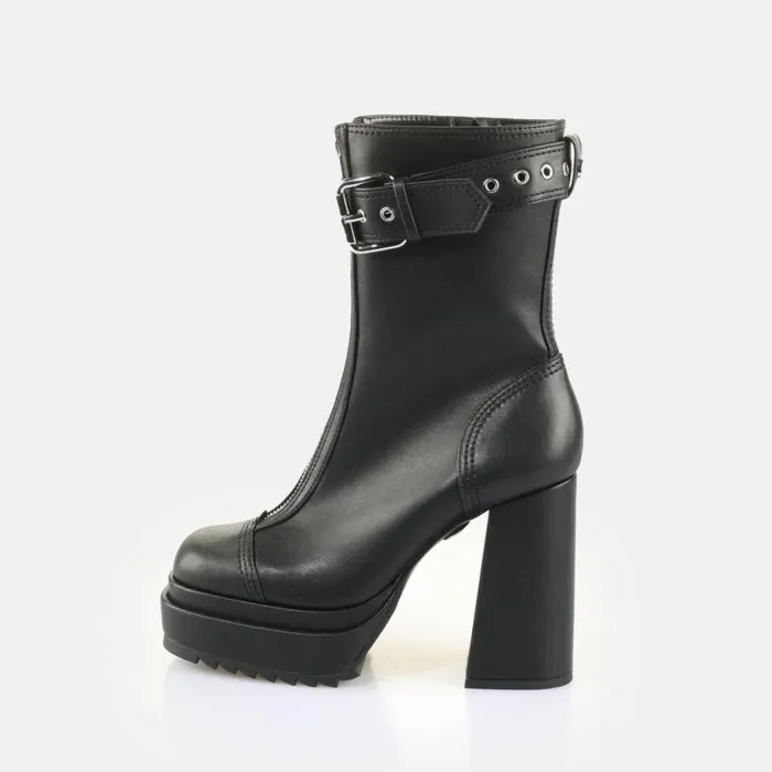 Shop Boots and AnkleBoots BUFFALO May W Zip Boot Black