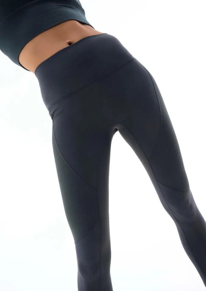 Shop FREE PLAY LEGGING IN DARK SHADOW PE Nation Leggings