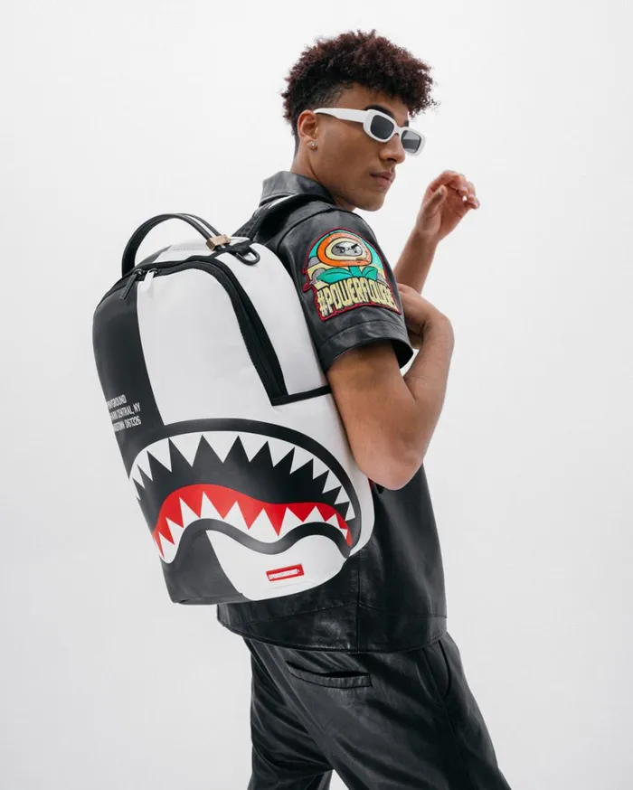 SPRAYGROUND Backpacks SHARK CENTRAL SPLIT BACKPACK BLKWHT DLXV 8211 Universal SPRAYGROUND Backpacks SHARK CENTRAL SPLIT BACKPACK BLKWHT DLXV 8211 Universal